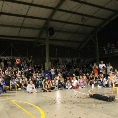 NOCHE DE TALENTO
