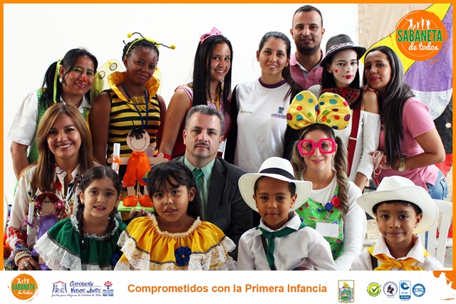 Alcalde del Municipio de Sabaneta en la Corporación Viviendo Juntos.