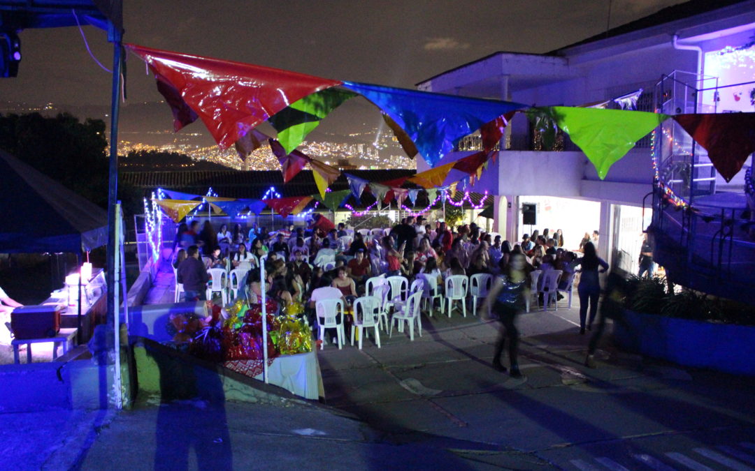 Evento Navideño Faltan 5 pa las 12